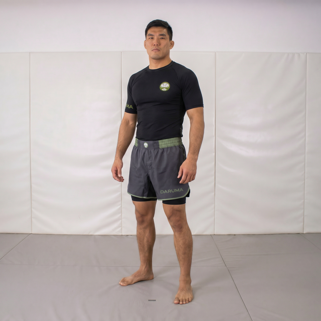 Daruma Bamboo Rashguard — Black · Short Sleeve