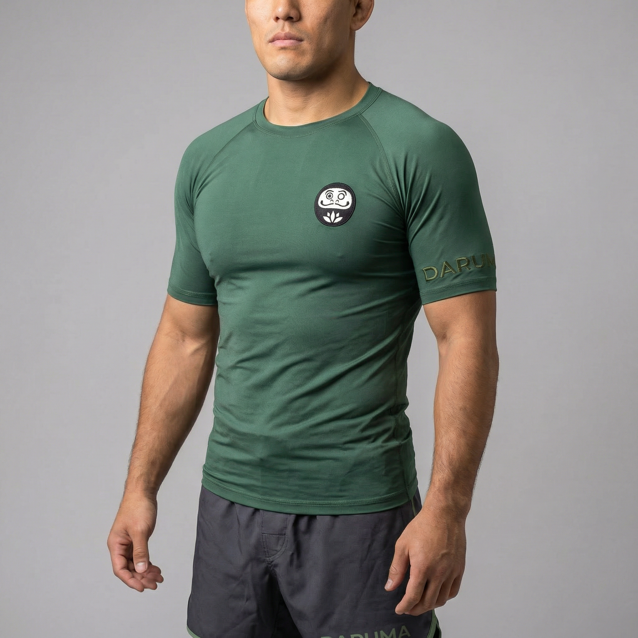 Daruma Bamboo Rashguard — Green · Short Sleeve