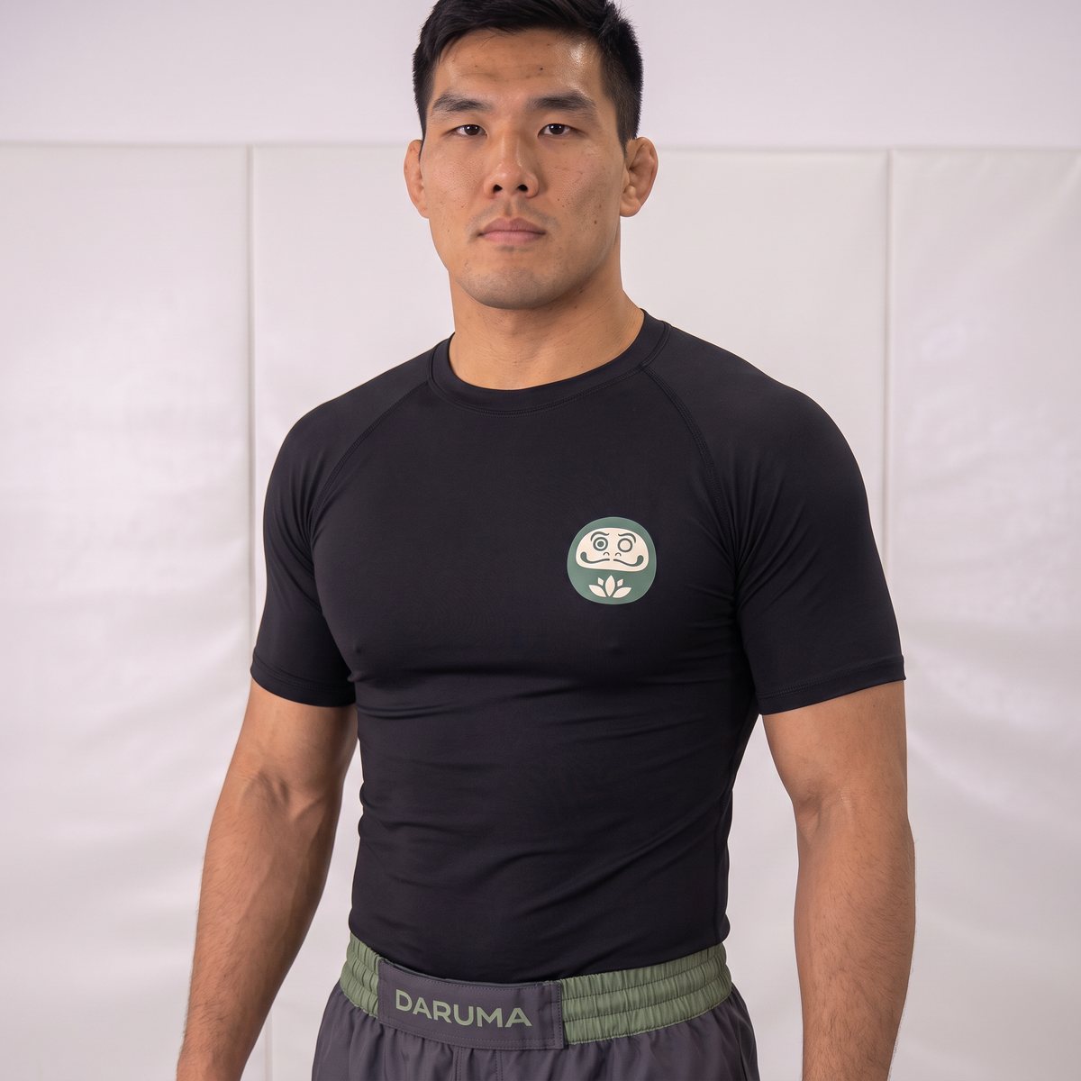 Daruma Bamboo Rashguard — Black · Short Sleeve · Silk Print